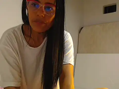 Snapshot of Elizabeth_manzon chatting on 14, 5, 2026 Elizabeth manzon online show from 14, 5, 2026