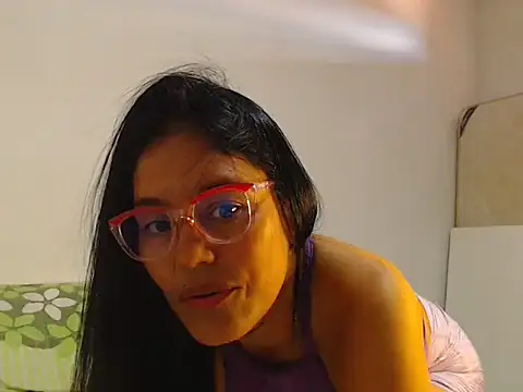 Snapshot of Elizabeth_manzon chatting on 1, 6, 2026 Elizabeth manzon online show from 1, 6, 2026