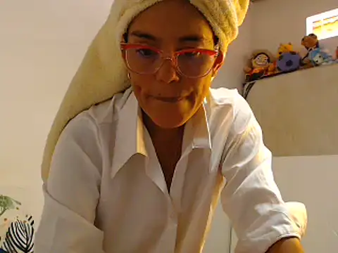 Snapshot of Elizabeth_manzon chatting on 16, 7, 2026 Elizabeth manzon online show from 16, 7, 2026
