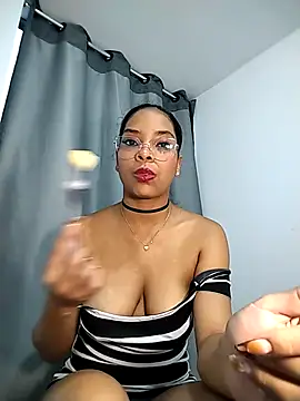 Snapshot of KATALINA_SANTANA_ chatting on 25, 4, 2026 KATALINA SANTANA online show from 25, 4, 2026