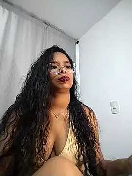 Snapshot of KATALINA_SANTANA_ chatting on 28, 4, 2026 KATALINA SANTANA online show from 28, 4, 2026