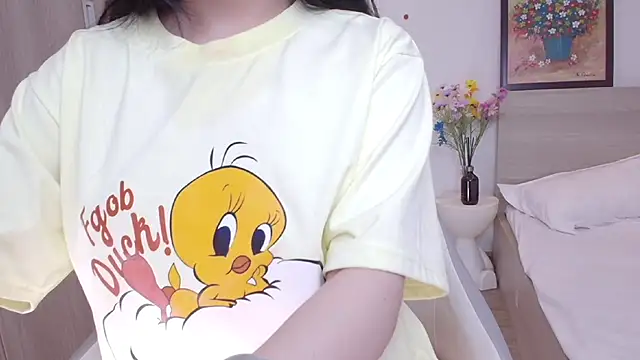 Snapshot of BunnyT_Bae__ chatting on 8, 6, 2026 BunnyT Bae online show from 8, 6, 2026
