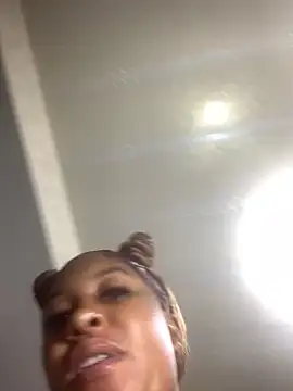 Creamy bitchxxx online show from 25, 2, 2026