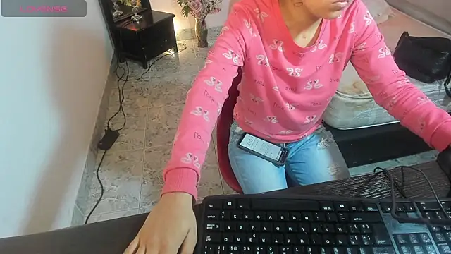 ZoeFox5 online show from 9, 2, 2026