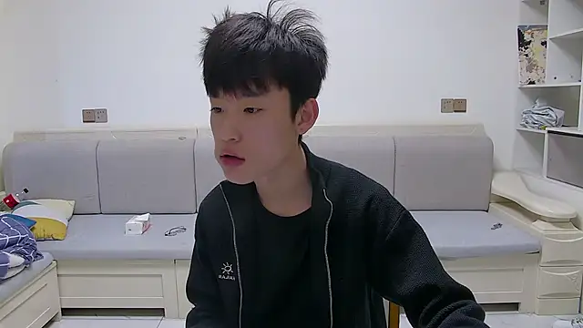 Snapshot of your-cake chatting on 4, 4, 2026 your-cake online show from 4, 4, 2026