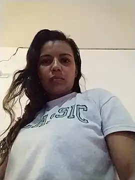 cinthia2011 online show from 27, 2, 2026