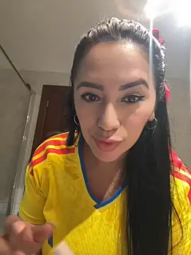 Snapshot of nataliia_queen_ chatting on 18, 6, 2026 nataliia queen online show from 18, 6, 2026