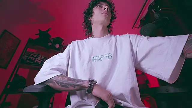 Snapshot of Olliver___y chatting on 26, 2, 2026 Olliver y online show from 26, 2, 2026