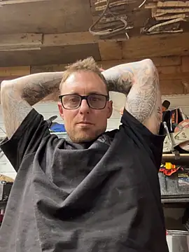 WIDBIGWHITECOCK online show from 17, 2, 2026