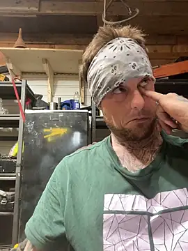 WIDBIGWHITECOCK online show from 6, 4, 2026