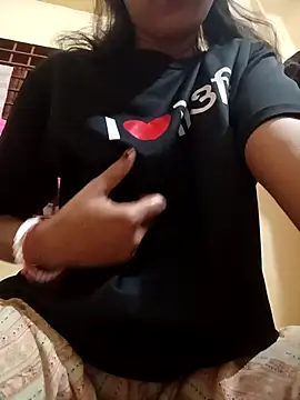 queenneha69 online show from 14, 4, 2026