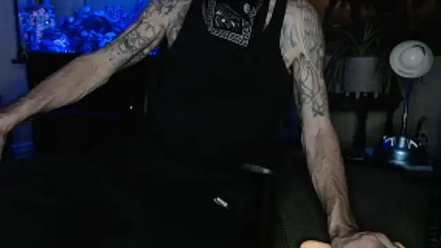 Snapshot of EspanolVato chatting on 8, 3, 2026 EspanolVato online show from 8, 3, 2026