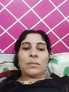 Snapshot of Hot_ree85 chatting on 11, 7, 2026 Hot ree85 online show from 11, 7, 2026
