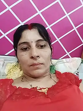 Snapshot of Hot_ree85 chatting on 18, 7, 2026 Hot ree85 online show from 18, 7, 2026
