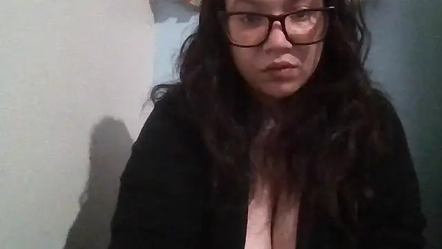 Snapshot of bellakay19 chatting on 19, 6, 2026 bellakay19 online show from 19, 6, 2026