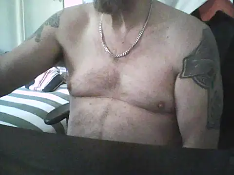 Snapshot of loudandproud chatting on 20, 6, 2026 loudandproud online show from 20, 6, 2026