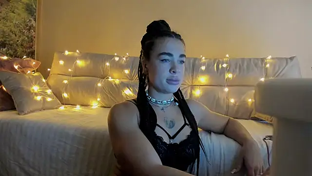 LaVIDA  online show from 11, 1, 2026