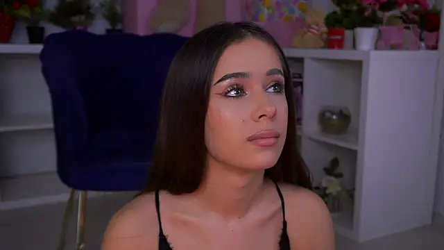 Ava Solis online show from 9, 1, 2026