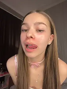 SkylineBliss online show from 14, 2, 2026