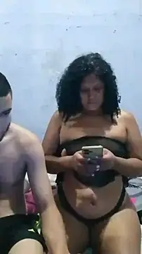 Isabel and Heckler online show from 5, 2, 2026