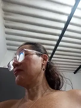 Snapshot of Salome_69 chatting on 17, 5, 2026 Salome 69 online show from 17, 5, 2026