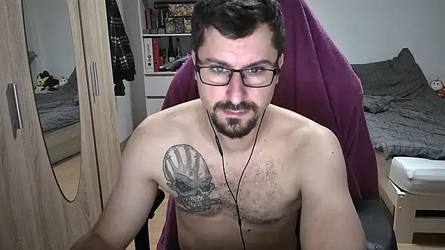 Snapshot of dan0987654 chatting on 27, 11, 2025 dan0987654 online show from 27, 11, 2025