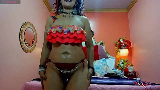 Snapshot of Dalila_Najjar_ chatting on 19, 6, 2026 Dalila Najjar online show from 19, 6, 2026