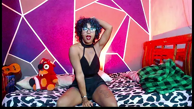 Little Darkness Dancer online show from 14, 1, 2026