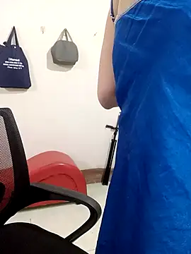  phuonglan  online show from 11, 3, 2026