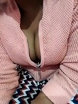 Lovely-Julie online show from 10, 1, 2026