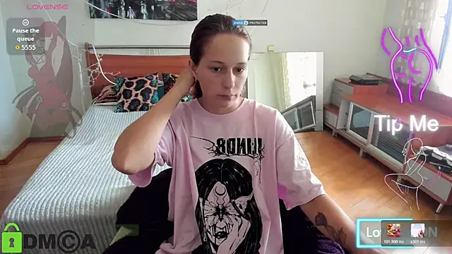 Snapshot of Lily_Viola chatting on 14, 7, 2026 Lily Viola online show from 14, 7, 2026