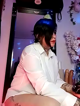 Casandramillf online show from 14, 4, 2026