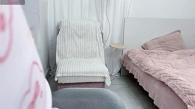  xiaoxinxin  online show from 4, 4, 2026