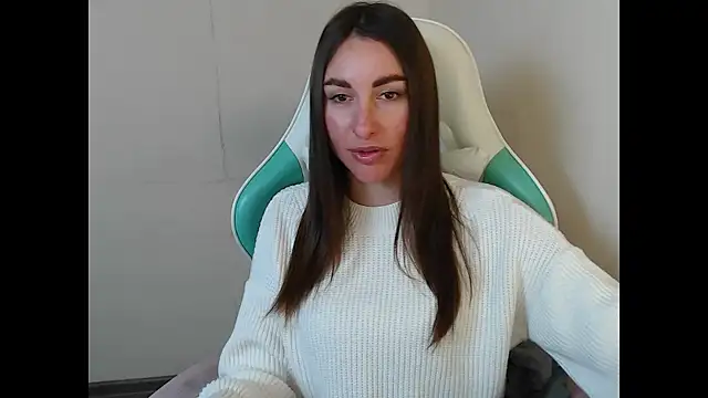 cammila horn online show from 24, 4, 2026