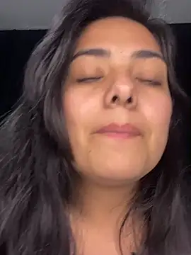 Bigbooty sex online show from 18, 1, 2026