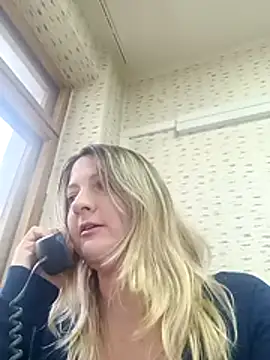 Stephania77727 online show from 6, 1, 2026