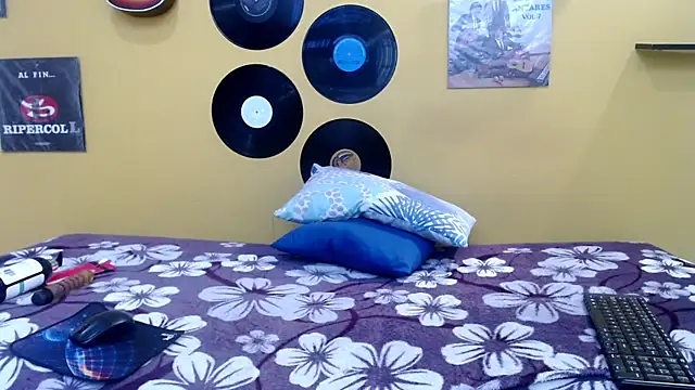 Snapshot of marcelasweet457 chatting on 16, 4, 2026 marcelasweet457 online show from 16, 4, 2026