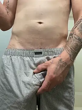 Snapshot of Tmoney369 chatting on 11, 4, 2026 Tmoney369 online show from 11, 4, 2026