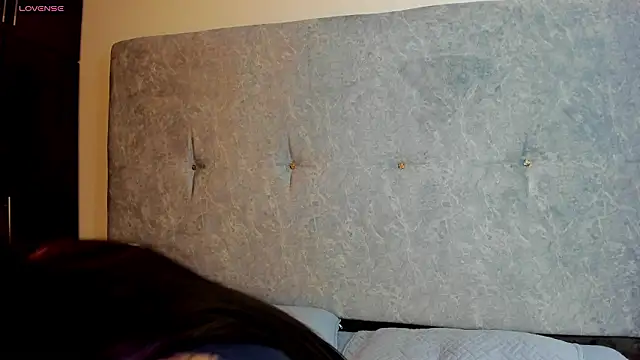 Evangeline heell online show from 3, 2, 2026