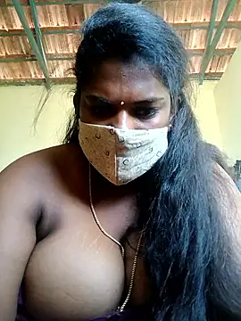 Milky Julia online show from 8, 4, 2026