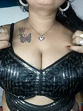 Sex-couple76 online show from 8, 1, 2026