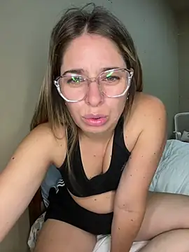 soyanahii online show from 10, 2, 2026