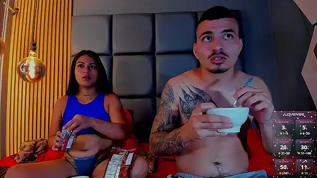 Snapshot of ZOE_GIANLUCA chatting on 20, 2, 2026 ZOE GIANLUCA online show from 20, 2, 2026