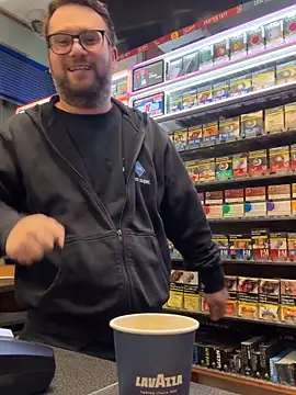 Dominic2295 online show from 19, 1, 2026