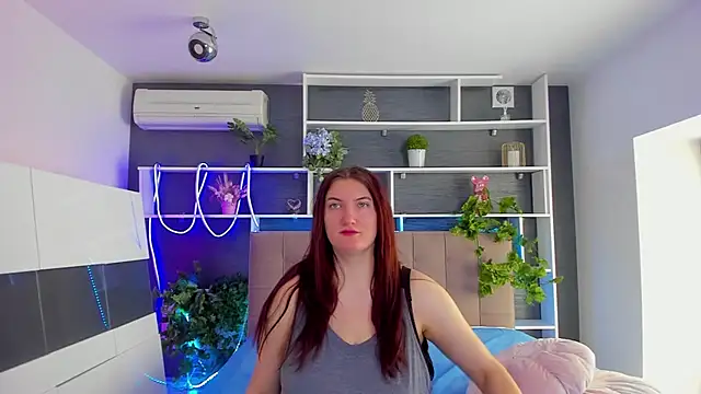 StephieRousee online show from 16, 3, 2026