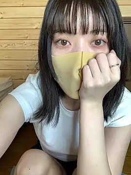 Snapshot of minami_room chatting on 16, 5, 2026 minami room online show from 16, 5, 2026