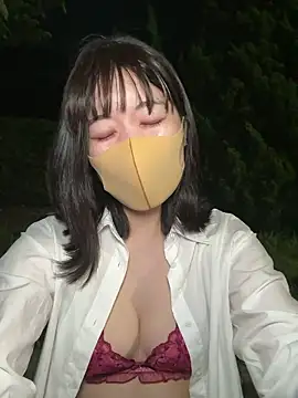 Snapshot of minami_room chatting on 28, 6, 2026 minami room online show from 28, 6, 2026