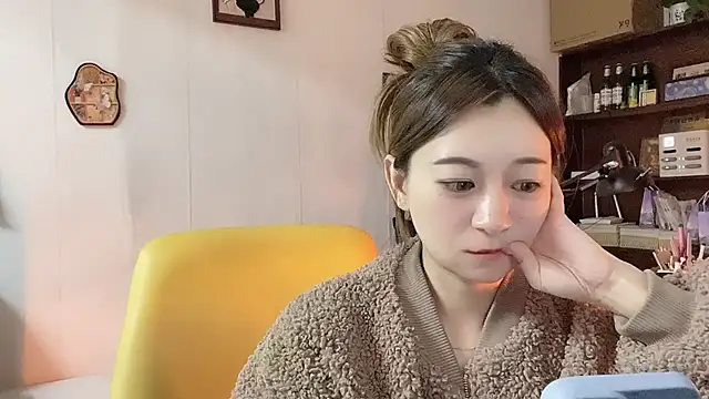 Snapshot of Xiaojuzi- chatting on 6, 4, 2026 Xiaojuzi- online show from 6, 4, 2026