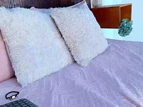 Snapshot of Angel_saez1 chatting on 15, 1, 2026 Angel saez1 online show from 15, 1, 2026