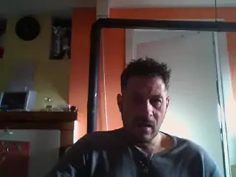 Snapshot of colosone chatting on 12, 3, 2025 colosone online show from 12, 3, 2025
